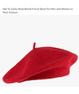 Wool Blend French Beret for Men and Women in Plain Colours Red - $181.64 MXN