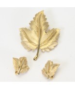Crown Trifari Gold Tone Leaf Pin Brooch and Clip On Earrings Set  NEW - €50,70 EUR