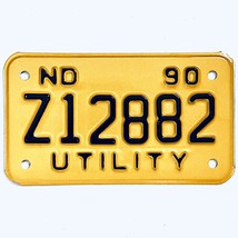 1990 United States North Dakota Utility Special License Plate Z12882 - $18.80