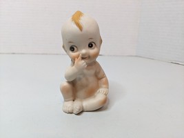 Vtg Unbranded Kewpie Doll Right Sideways Black Eyes Bisque Sitting Japan 3.25&quot;H - £11.21 GBP