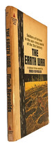 The Earth War by Mack Reynolds 1963 Pyramid Paperback 1st Edition - £6.10 GBP
