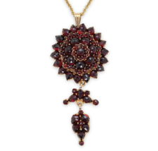 Genuine Natural Bohemian Garnet Rosette Pendant w/2 Tier Drop 18&quot; Chain ... - €346,17 EUR
