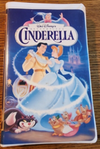 Cinderella Walt Disney VHS - £4.90 GBP