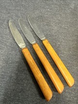 Washington Forge Butterscotch Yellow Handle Dinner Knives Bakelite Vtg 3 - £6.68 GBP