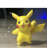 PIKACHU Pokemon/Nintendo 2016 Tomy 1 1/2 inch Figure - $149.65 MXN