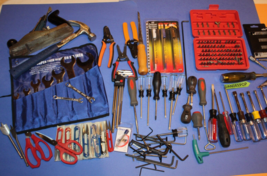 Huge Lot Of Over 75 Pc Assorted Brands Tools Drivers Bits Allen Wrenches Kits - £59.34 GBP