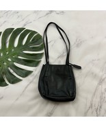 Liz Claiborne Vintage 90s Shoulder Bag Purse Black Leather Small Square - $541.34 MXN