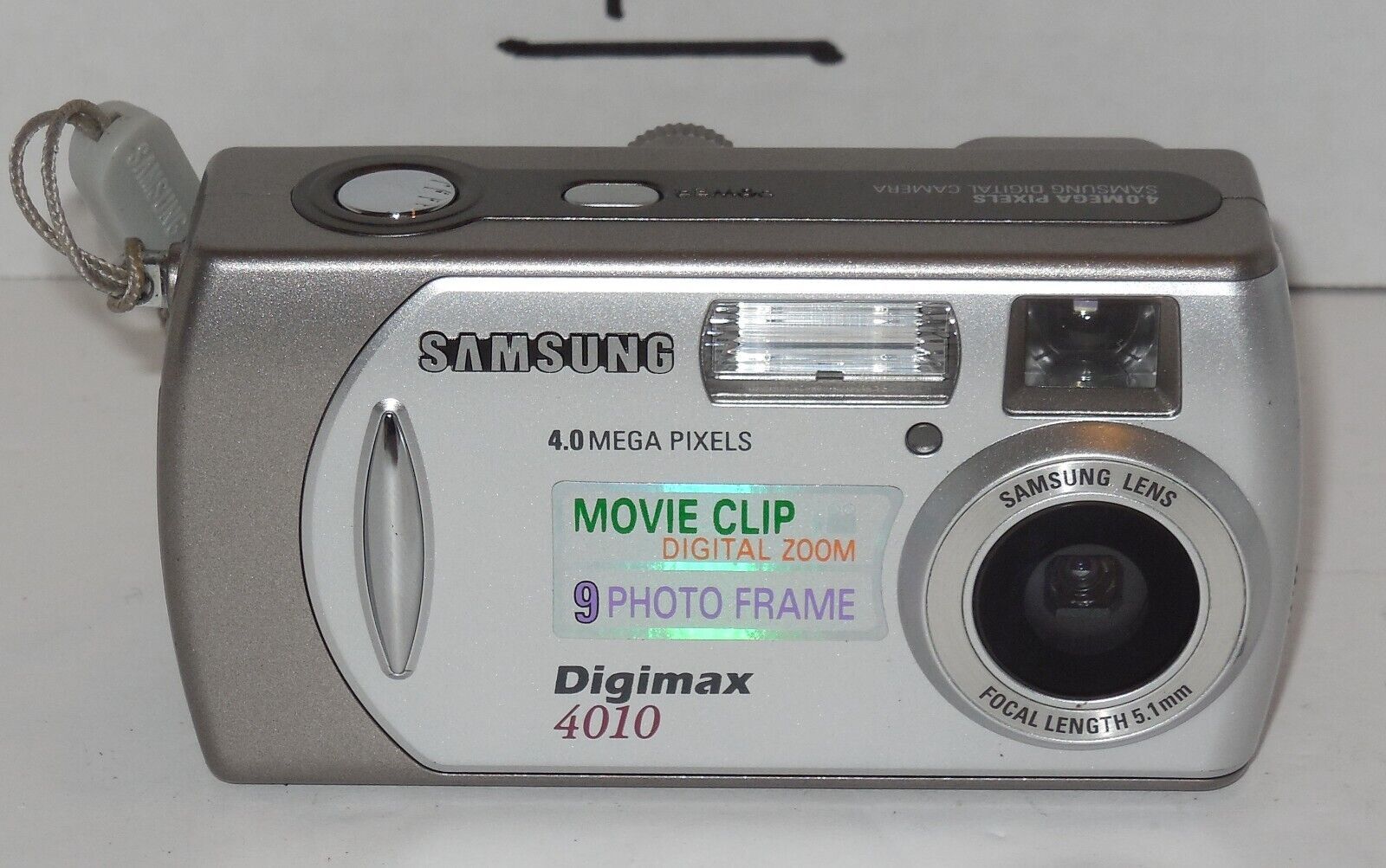 Samsung Digimax 4010 4.0MP Digital Camera - Silver - $34.15