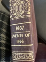 Vntg The American Peoples Encyclopedia Year Book 1967 Events of 1966 Hard Cover - £4.35 GBP