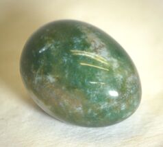 Alabaster Marble Onyx Stone Carved Easter Egg Green Swirl Color - $16.82