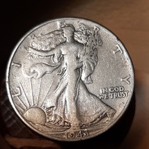 ½ Half Dollar Walking Liberty Silver Coin 1943 P Mint 50C KM#142 Philadelphia - £13.17 GBP