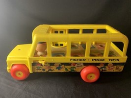 Vintage 1965 Fisher Price Collectible Little People SCHOOL BUS 192 - £11.55 GBP