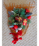 Straw Basket Wall Decoration measuring 12 x 10 inches (#3871) - $23.31 CAD