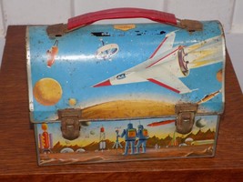 Vintage 1960 Space Dometop Lunchbox - $1,634.92 MXN