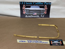 64 Cadillac RIGHT REAR BUMPER END QUARTER PANEL RUBBER FILLER MOUNTING B... - $942.11 MXN