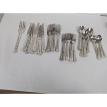 Enchanted Rose 32 pc Wm Rogers &amp; Son Silverplate Flatware Silverware - £26.27 GBP