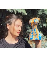 Woman sculpture, painted  female torso, Fluorescent Body Art - $1,877.10 MXN