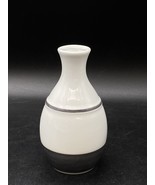 Saikai Japanese 4.5” Sake Bottle White &amp; Gray - €17,10 EUR