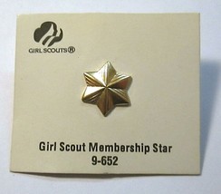 Girl Scouts Gold Membership Star 9-652 on Card Gold Tone Sash Scarf Tack Pin NOS - £3.92 GBP