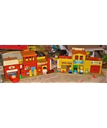 Fisher Price Little People vintage Play Family Village - $47.86 CAD