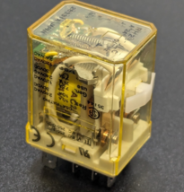 IDEC RH2B-ULC RELAY - 24VAC Coil - USED - $187.98 MXN
