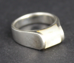 STERLING SILVER &amp; WHITE ONYX ladies ring band .925 size 7.5 MID CENTURY ... - £31.26 GBP