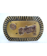 International Harvester Co Farmall Tractor IH IHC Brass Belt Buckle Old ... - $940.64 MXN