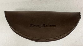 VTG Tommy Bahama Brown Zip Around Soft Shell Sunglass Case - $13.80 CAD