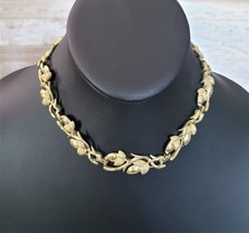 Vintage Necklace - Stunning Acorn Design Gold Tone - £23.97 GBP