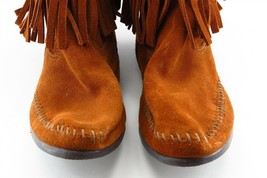 Minnetonka Size 7 M Brown Moccasin Leather Pull On Boots - £20.15 GBP