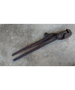 ancient very old Pipe Wrench --- Ashcroft brand ... nice old wrench here !  - $31.27 CAD