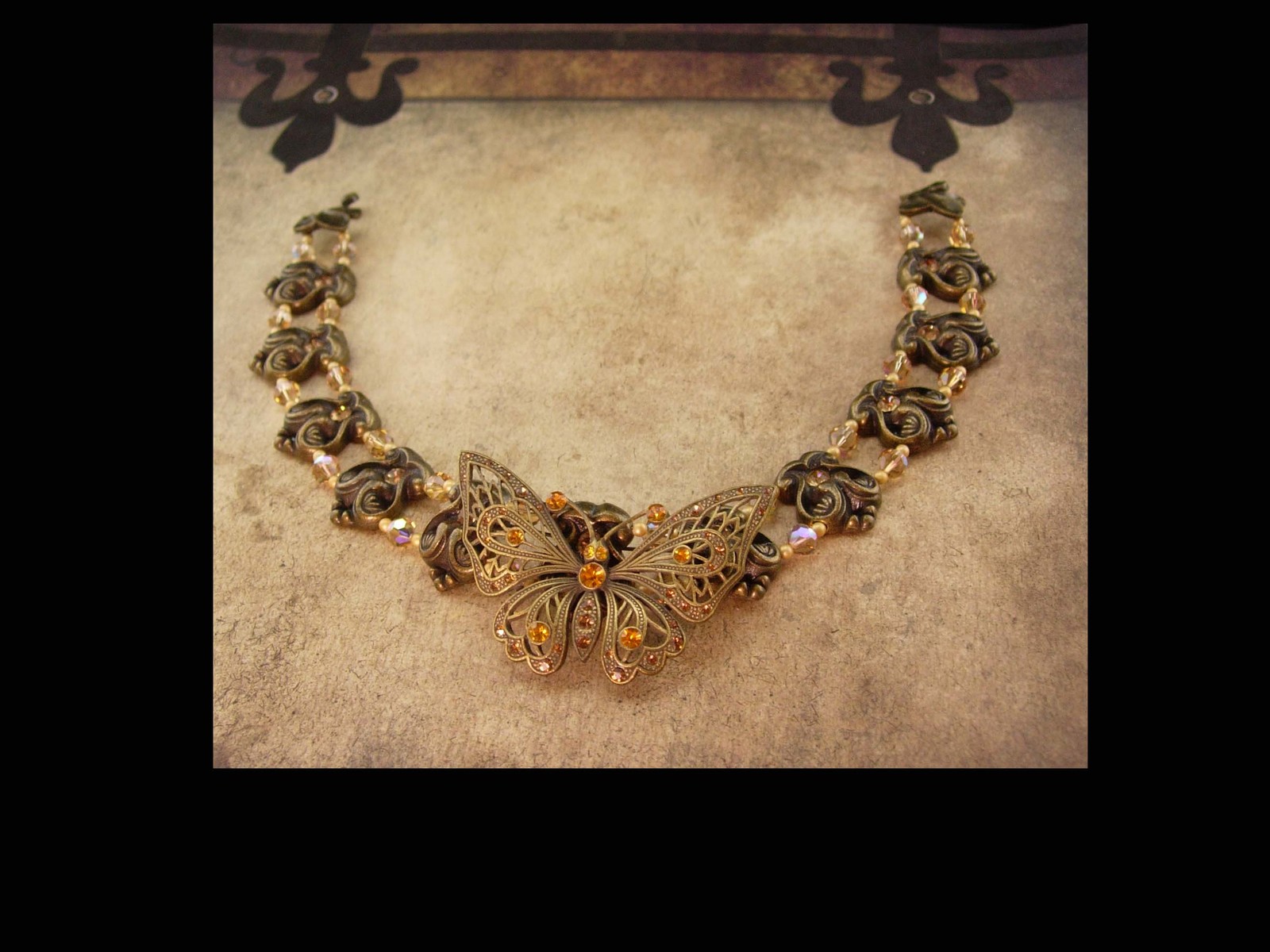 Primary image for Stunning art nouveau czech butterfly brooch - Butterfly choker necklace - golden