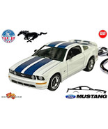   HTF RARE KEYCHAIN WHITE FORD MUSTANG GT CUSTOM Ltd. Ed. GREAT GIFT - €50,72 EUR