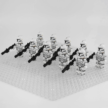 10pcs Star Wars Phase 1 Clone Troopers Minifigures Weapons and Accessories - £19.17 GBP