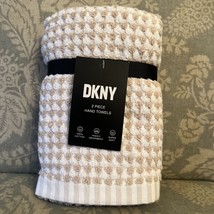 DKNY Polka Dot Gingham Check Beige White Hand Towels Set 2 ~New ~ - $546.61 MXN
