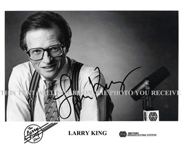 LARRY KING SIGNED AUTOGRAPHED 8x10 RP PHOTO GREAT INTERVIEWER TV PERSONA... - £15.70 GBP