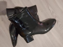 Kaleidoscope Ankle Suede Boots Side Zip Heeled Look Size UK 3 Black - £18.11 GBP