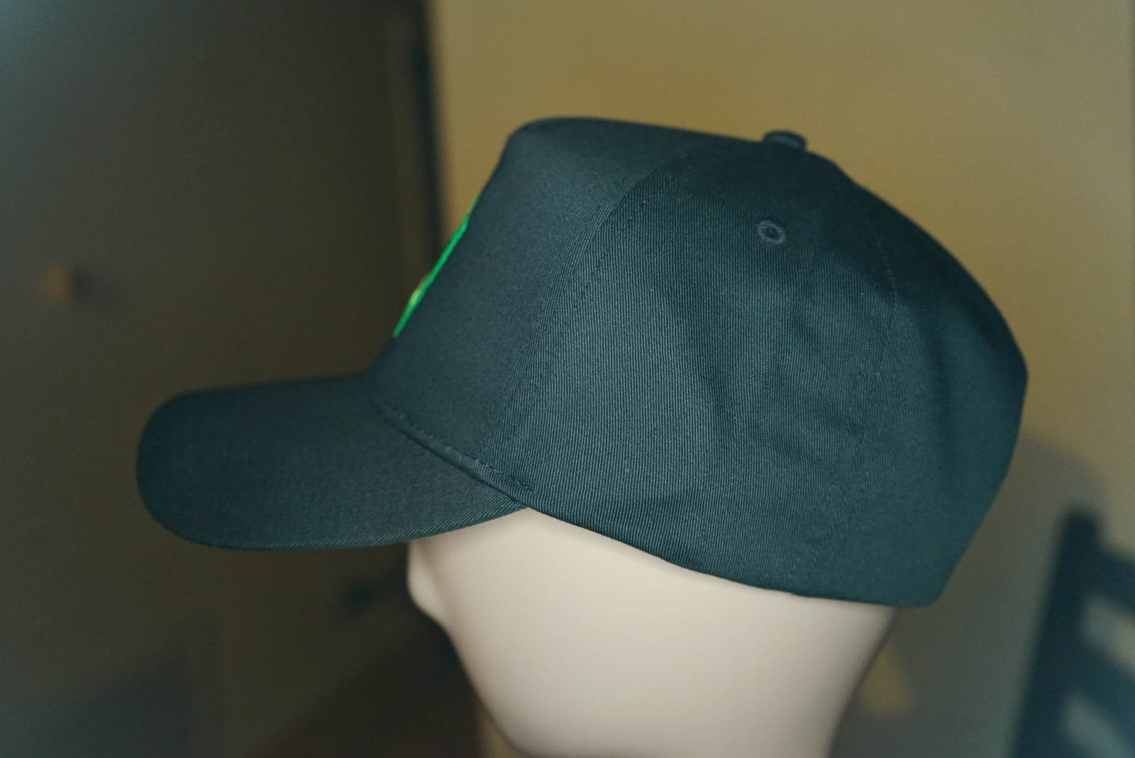 Item image 4
