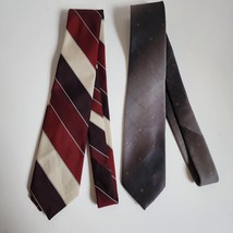 Vintage Wemlon By Wembley Necktie Lot Of 2 Neckties Gray 2.75&quot;x56&quot; Red 3&quot;x57&quot; - £7.60 GBP