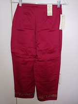 St. John&#39;s Bay Ladies ROSE/WINE Stretch Cropped PANTS-4-NWT-$28-DECO Leg Bottom - £7.56 GBP