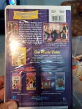 Your&#39;e Invited To MARY-KATE &amp; Ashley&#39;s School Dance Party 2000 Vhs Video Tape - £3.15 GBP
