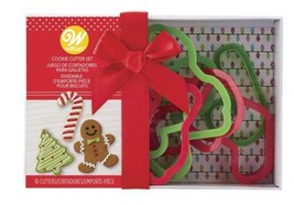 Gift Box Set Christmas Cookie Cutters Plastic 10 pc Wilton - £8.69 GBP