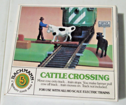 HO scale train Bachmann Cattle Crossing 1434 in Original Box - £5.47 GBP