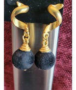 Vintage Corkscrew earring - $13.24 CAD