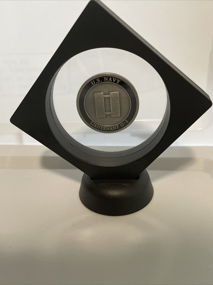 Is Navy Lieutenant 0-3 Coin w/ Black 3D Case/Stand Item image 2