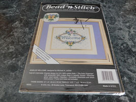 Beaded N Stitch Jeweled Welcome Counted Cross Stitch Kit - €6,06 EUR