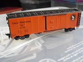 Vintage 1960s HO Scale Wood Metal Sides Kit Build Great Northern Box Car - £17.13 GBP