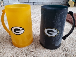 Green Bay Packers - Freezer Mugs Steins Set of 2 Re-freezable - £27.52 GBP