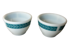 Corning Turquoise Teal Blue Laurel Leaf Custard Cups Set of 2 Milk Glass Vintage - £11.21 GBP