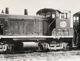 Indiana Harbor Belt Railroad IHB #9209 SW1500 Electromotive Train Photo ... - £7.41 GBP